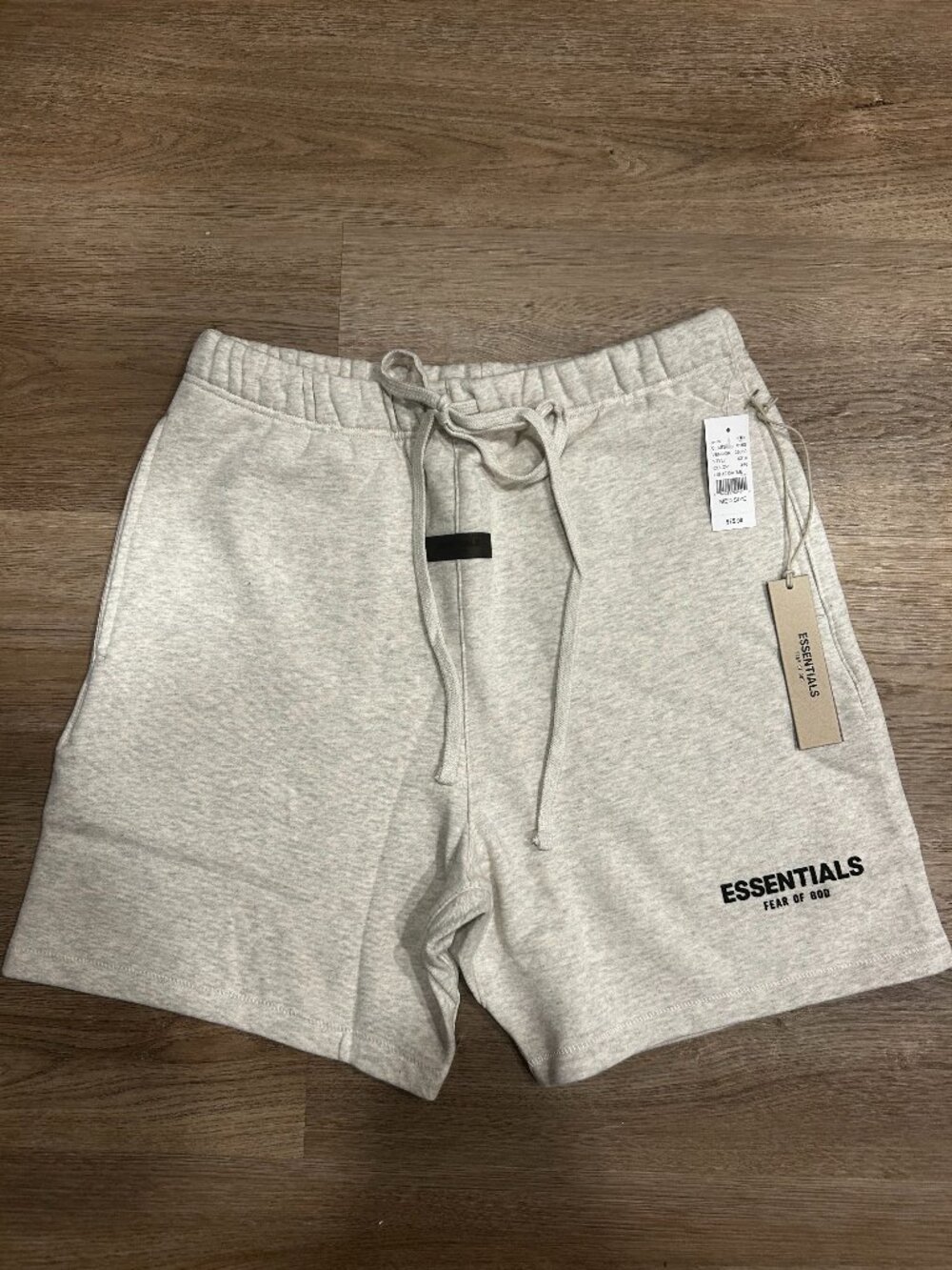 Essentials Large Brand new Light oat shorts